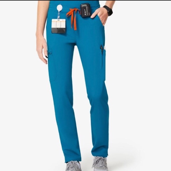 Figs XXS scrub set in Alps Blue NWT - Picture 2 of 3